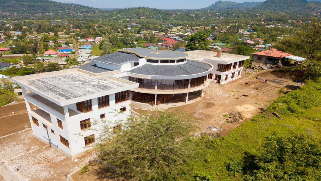 Intercity Property Hub: A Three Storey-Villa for Sale.-1
