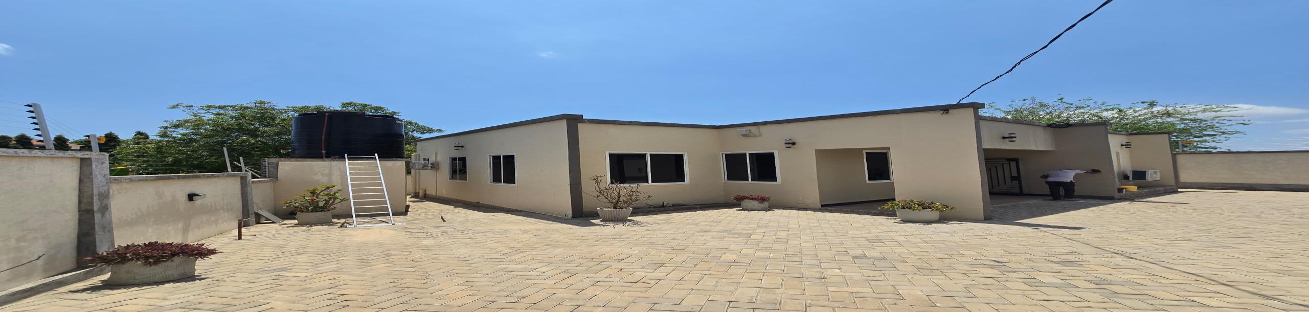 IPH: House For Sale - Madale Mivumoni.-9