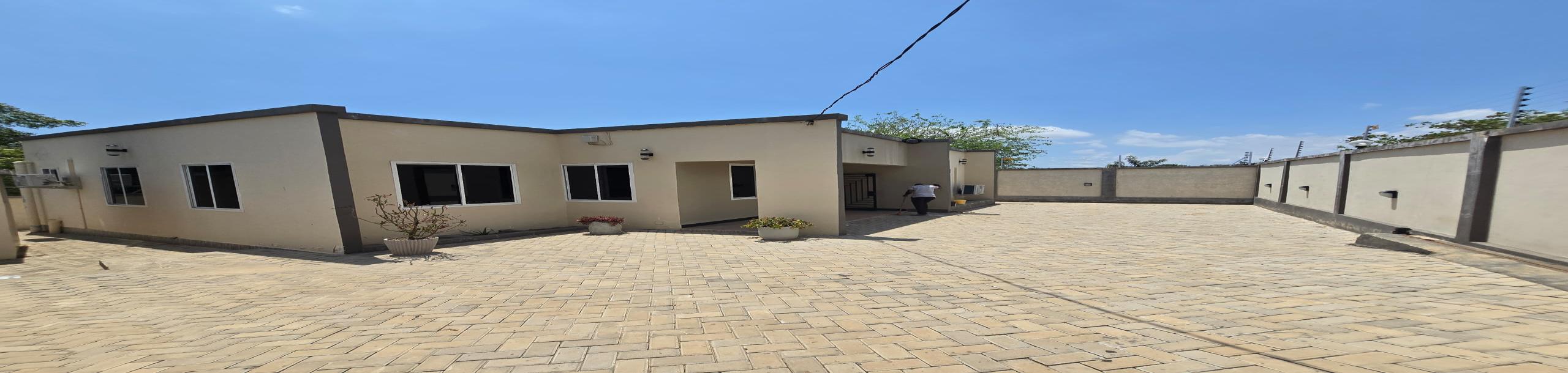 IPH: House For Sale - Madale Mivumoni.-2