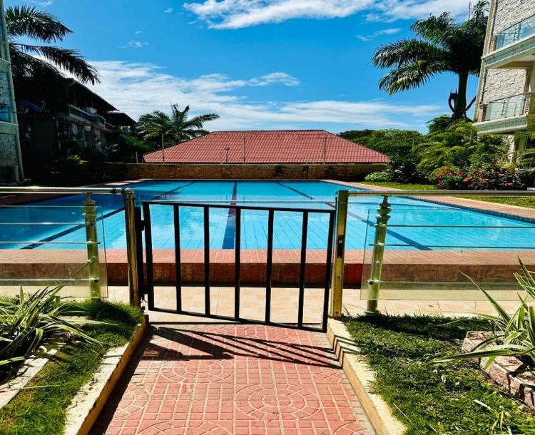 IPH; A Fully Furnished Apartment for Rent - OysterBay( Horse Ground)-1