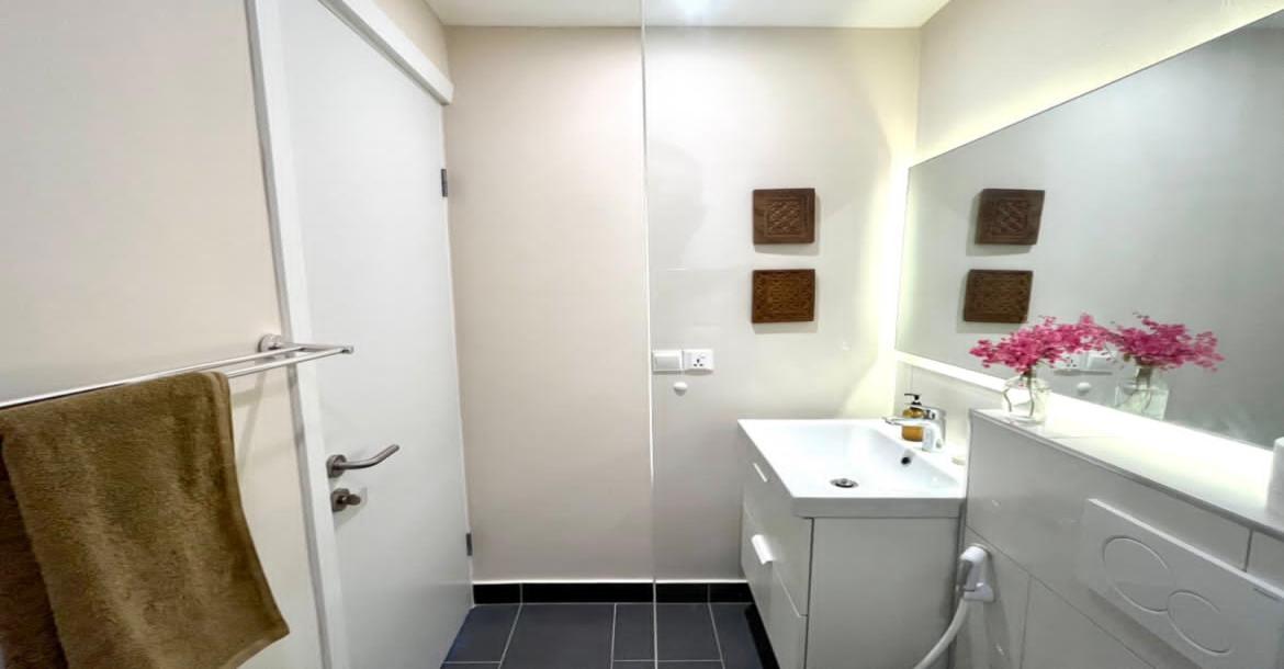 Intercity Property Hub: A Luxurious Apartment for Sale ~ Paje, Zanzibar.-8