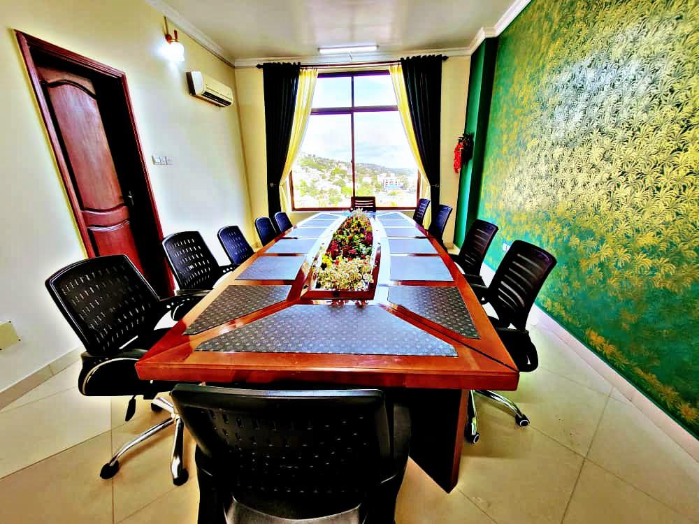 The Golden Pigeon Hotel & Spa - Mwanza